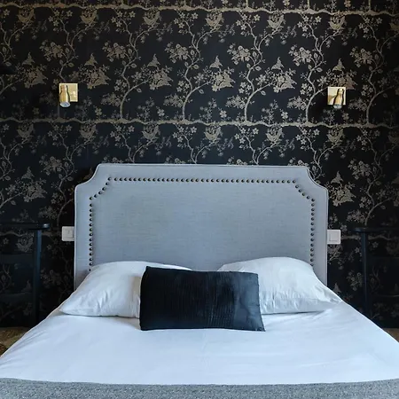 デュ クロ ヴォラン アパート