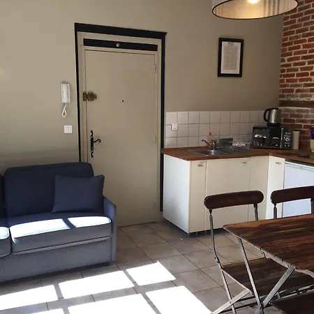 デュ クロ ヴォラン アパート オンフルール